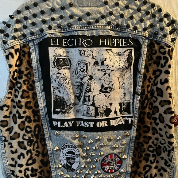 Punk Rock electro, hippies, centerpiece, rock ‘n’ roll! - Picture 2 of 2